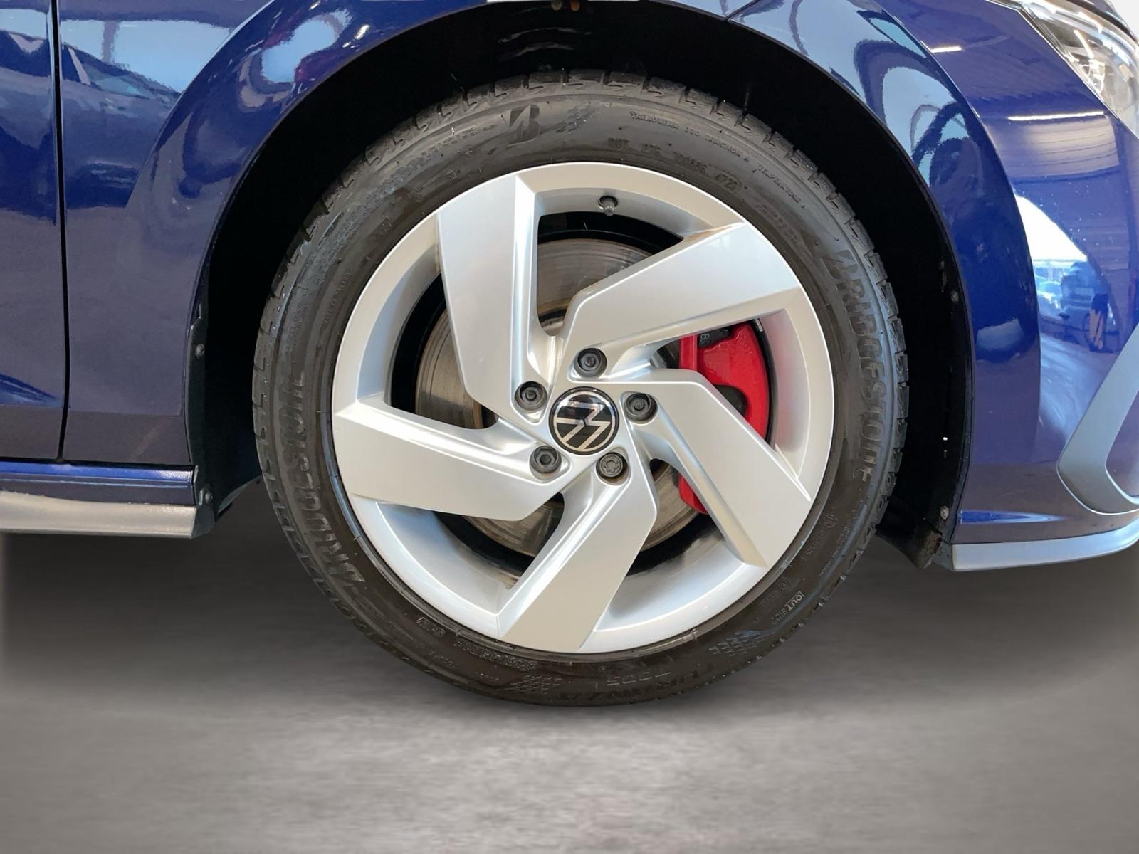 Volkswagen Golf VIII GTI 2.0 TSI LED PDC Pano SD SHZ, миниатюра 6