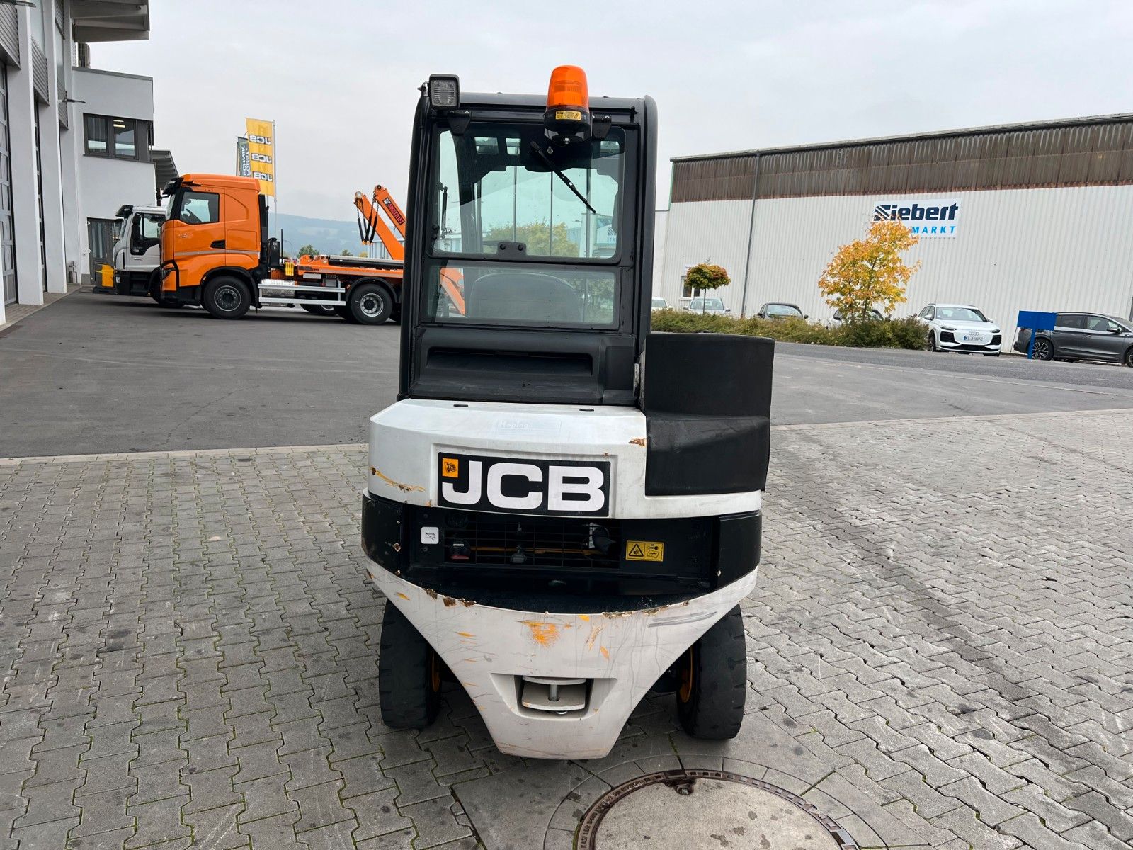Fahrzeugabbildung JCB TLT 30D 2WD / nur 1.948h!