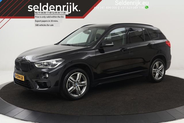 BMW X1 sDrive 18i Sport Line | Stoel & stuurverwarmi