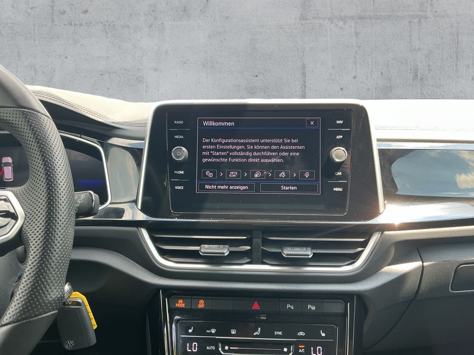 Volkswagen T-Roc - Bild 11