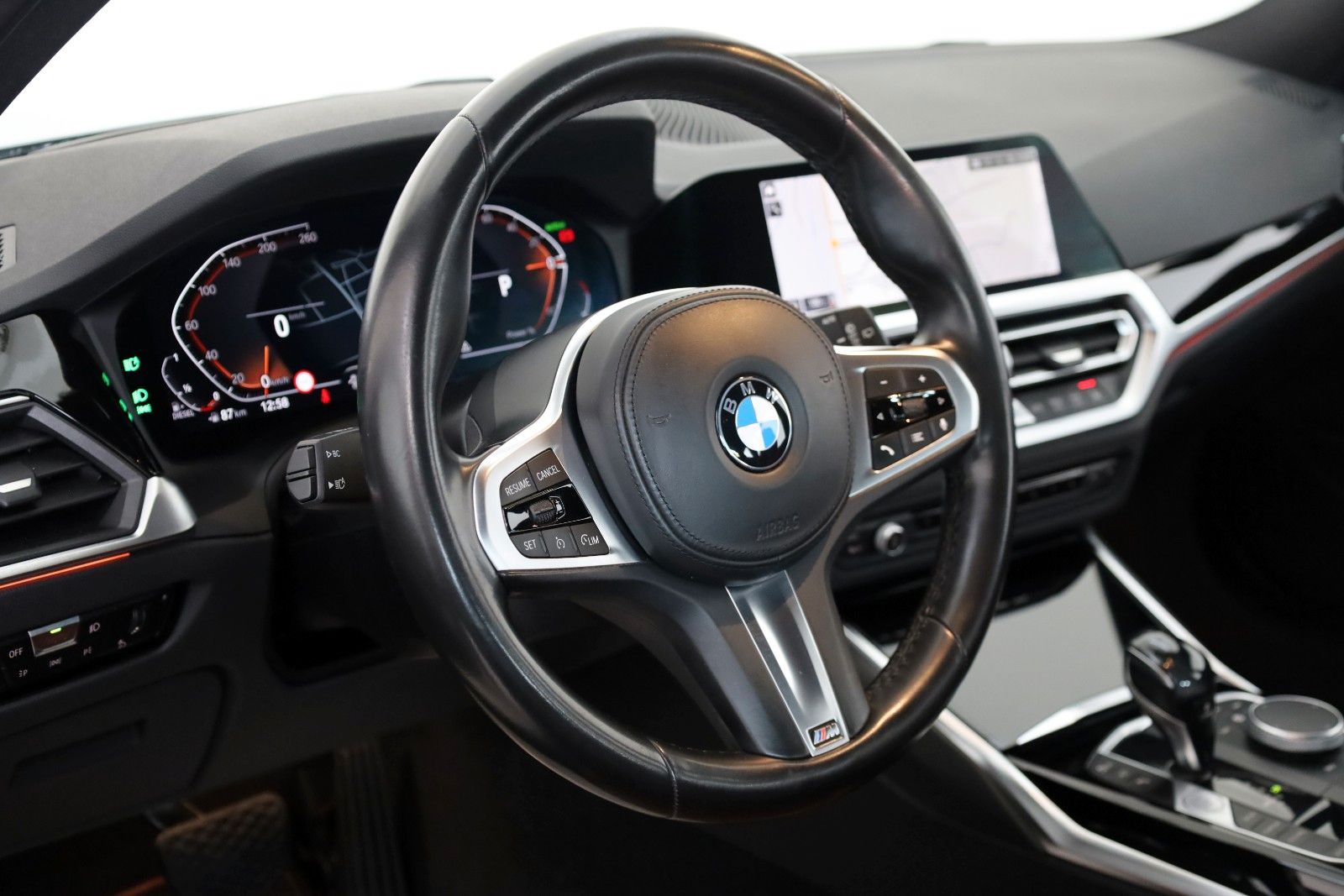 Fahrzeugabbildung BMW 318d Touring Sport Line,Leder,Navi,LED,HUD,AHK e