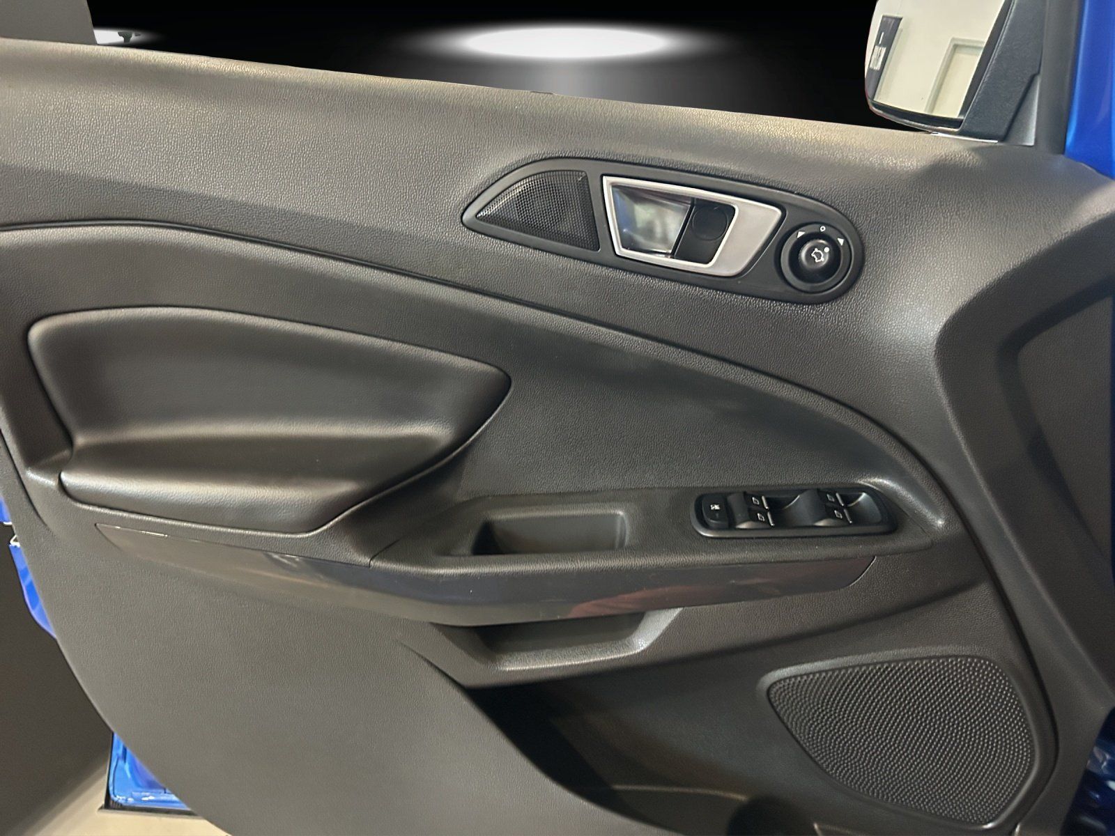 Fahrzeugabbildung Ford EcoSport 1.0 EcoBoost Titanium