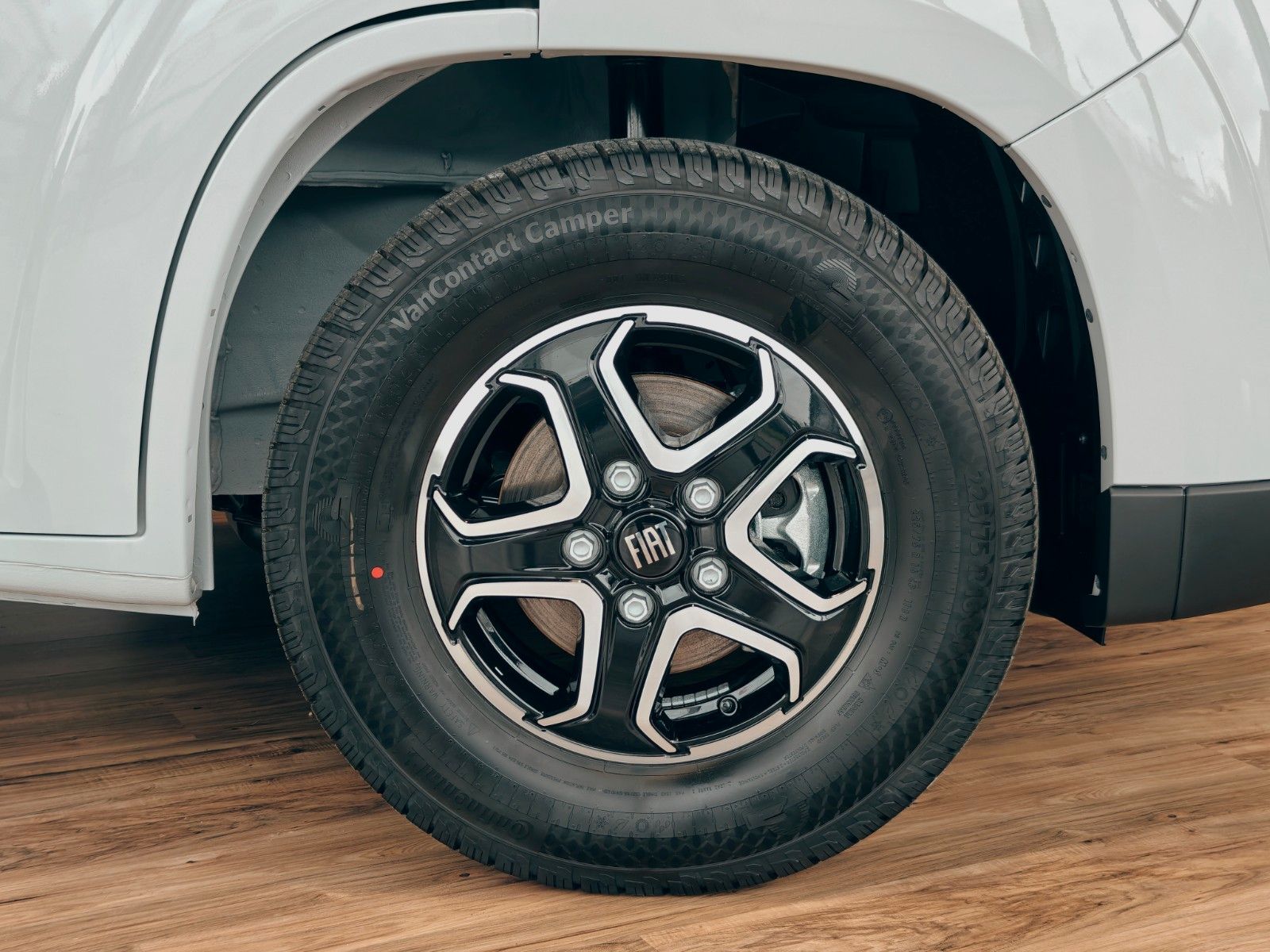 Fahrzeugabbildung HYMER / ERIBA / HYMERCAR HYMER REDWOOD 600 TRAIL 2026