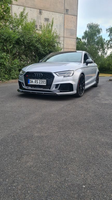 Image of Audi RS3