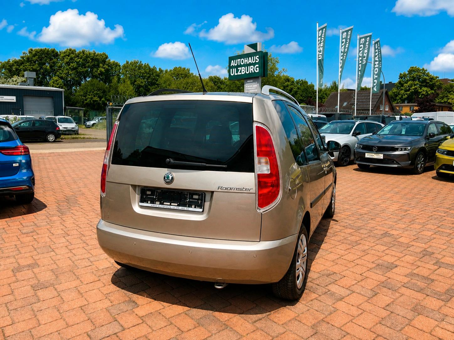 Skoda Roomster 2011 — photo 10