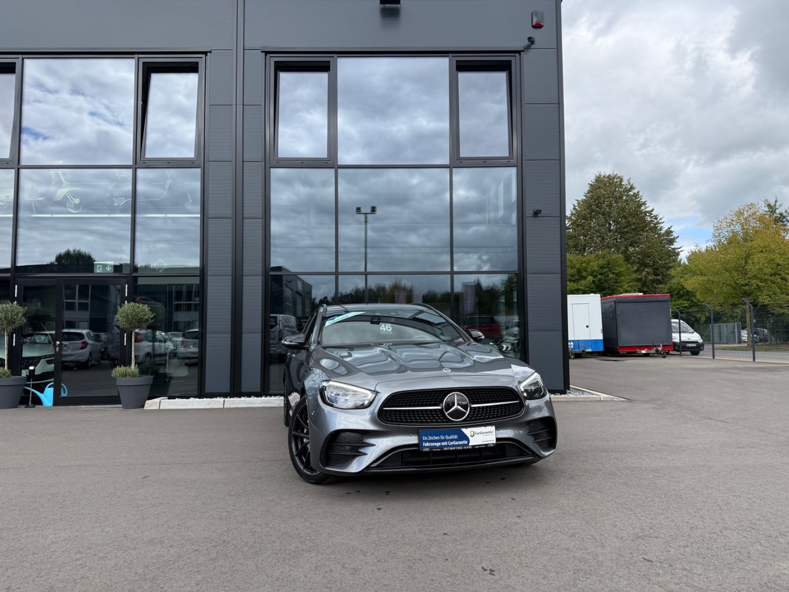 Mercedes-Benz E 220 T Night Edition AMG*ACC*LED*NAVI*CAM*PDC*