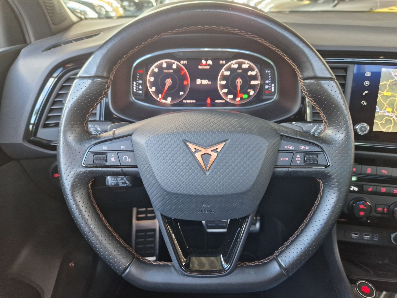 Fahrzeugabbildung CUPRA Ateca 4Drive PANO AHK 360° LED