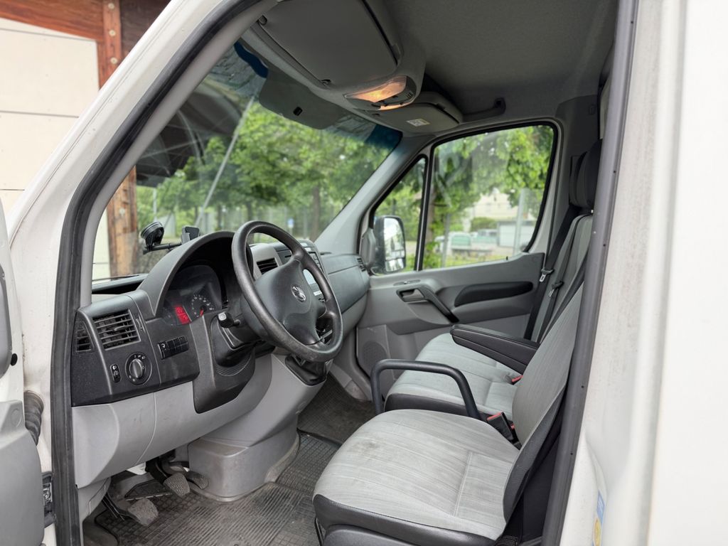 VW Crafter KOFFER 35 mittel/NAVI/ L2/KOFFER/KLIMA VW Crafter KOFFER 35 mittel/NAVI/ L2/KOFFER/KLIMA