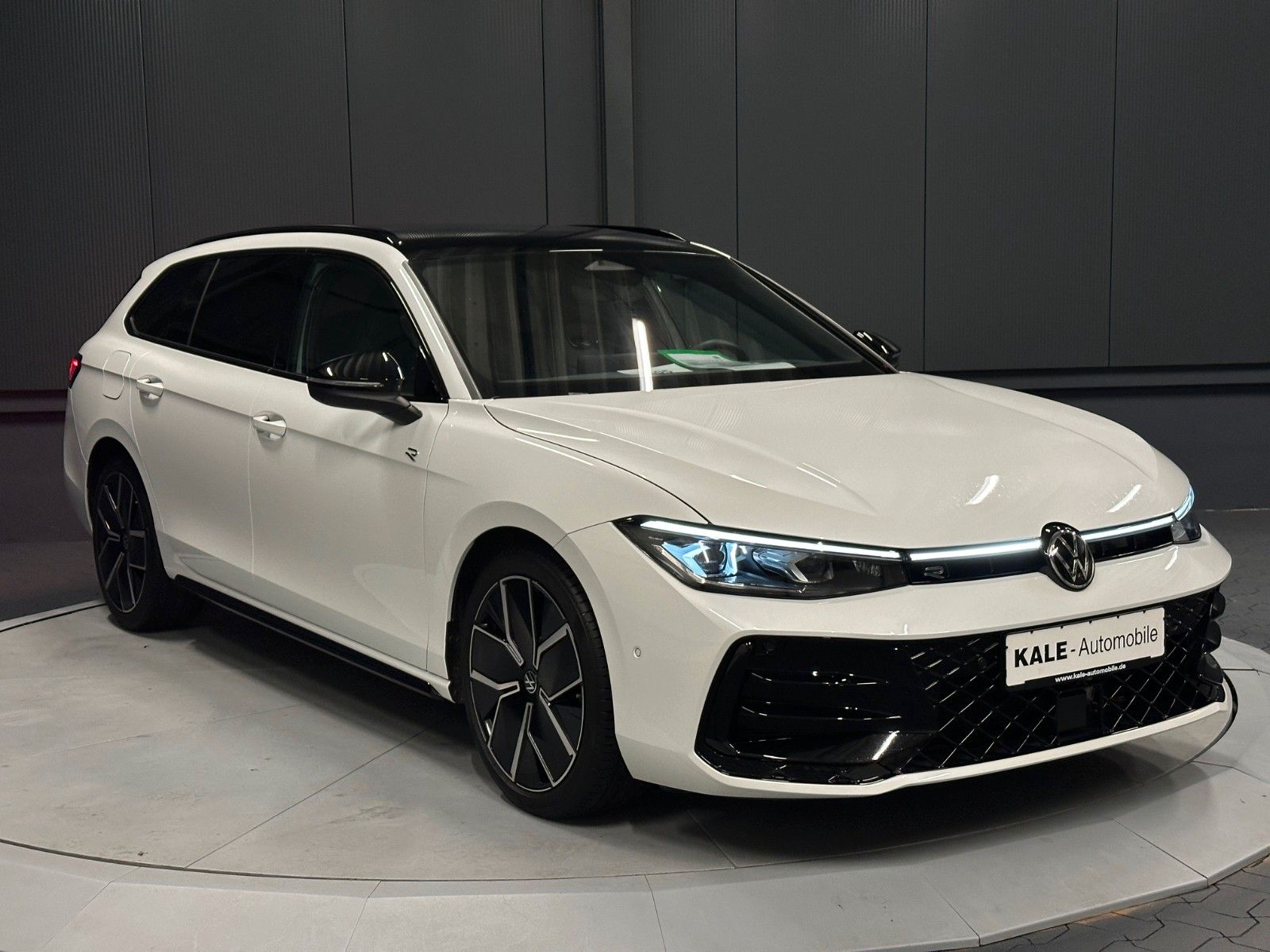 Volkswagen Passat Variant 142 kW 4Motion R-Line/Signature foto 7