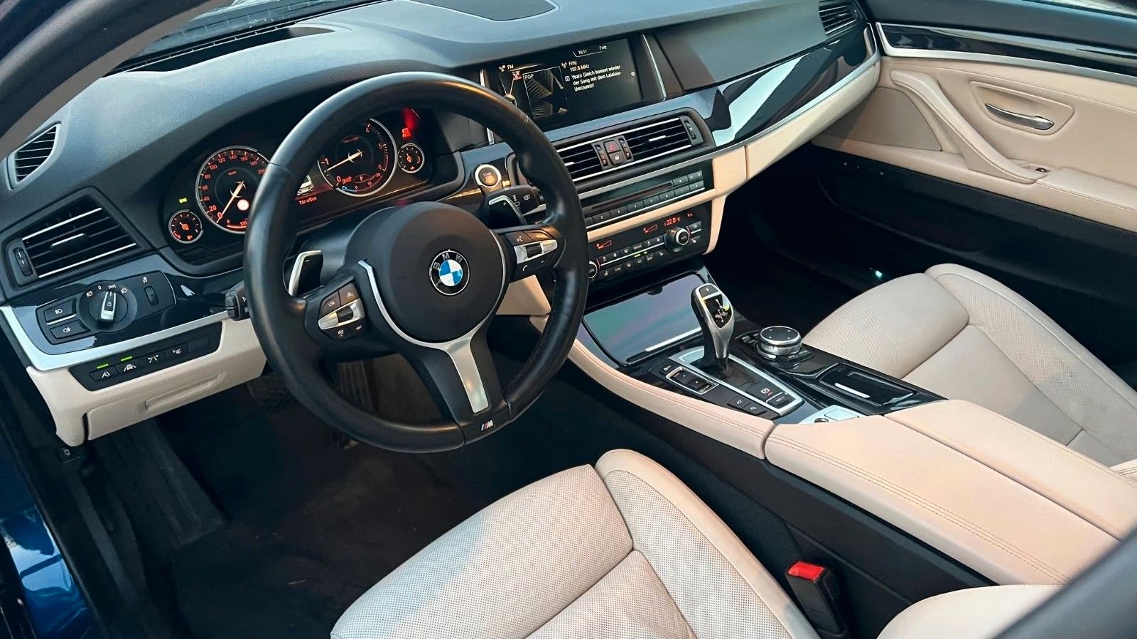 Fahrzeugabbildung BMW 535d Limousine *BI-XENON*KLIMA*