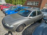 Opel Vectra 1.6 16V CD - Opel Vectra aus 1997: 1.6