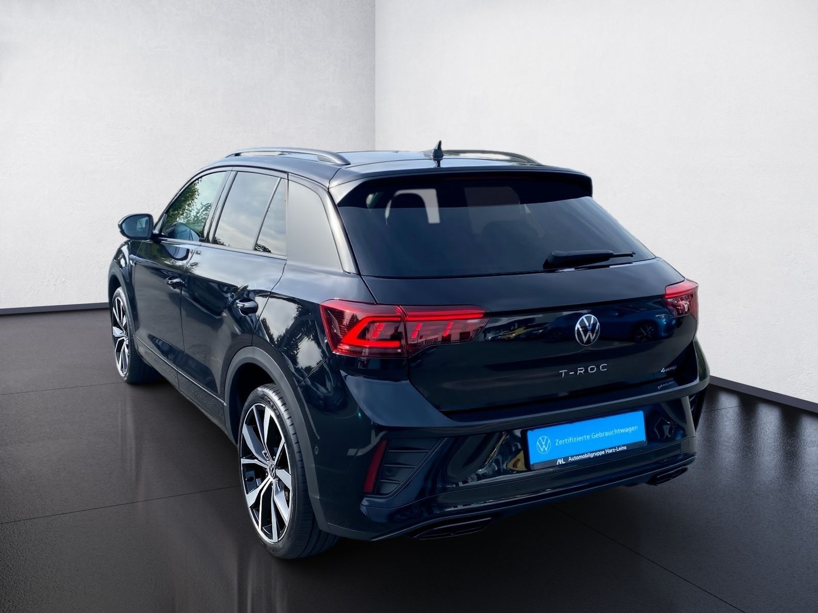 Volkswagen T-Roc 2.0 TSI R-Line 4M DSG Black-Style Matrix P foto 4