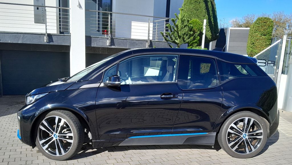 Image of BMW i3
