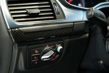 صورة مصغرة 32 لـ 2015 AUDI RS7
