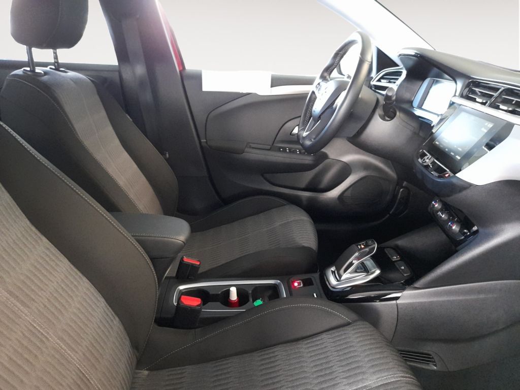 Fahrzeugabbildung Opel Corsa-e Edition Bat Zert. 94,1% incl. Wallbox