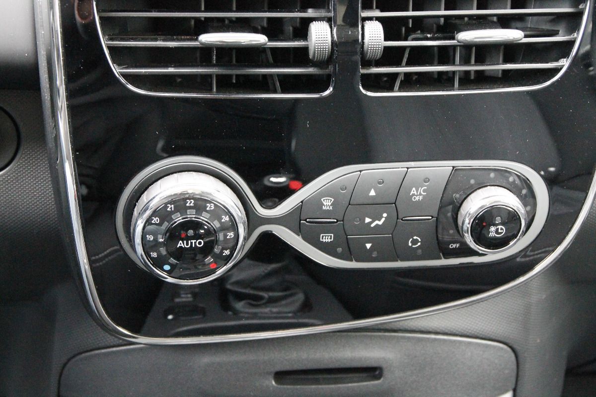 Fahrzeugabbildung Renault ZOE LIFE zzgl. Batteriemiete