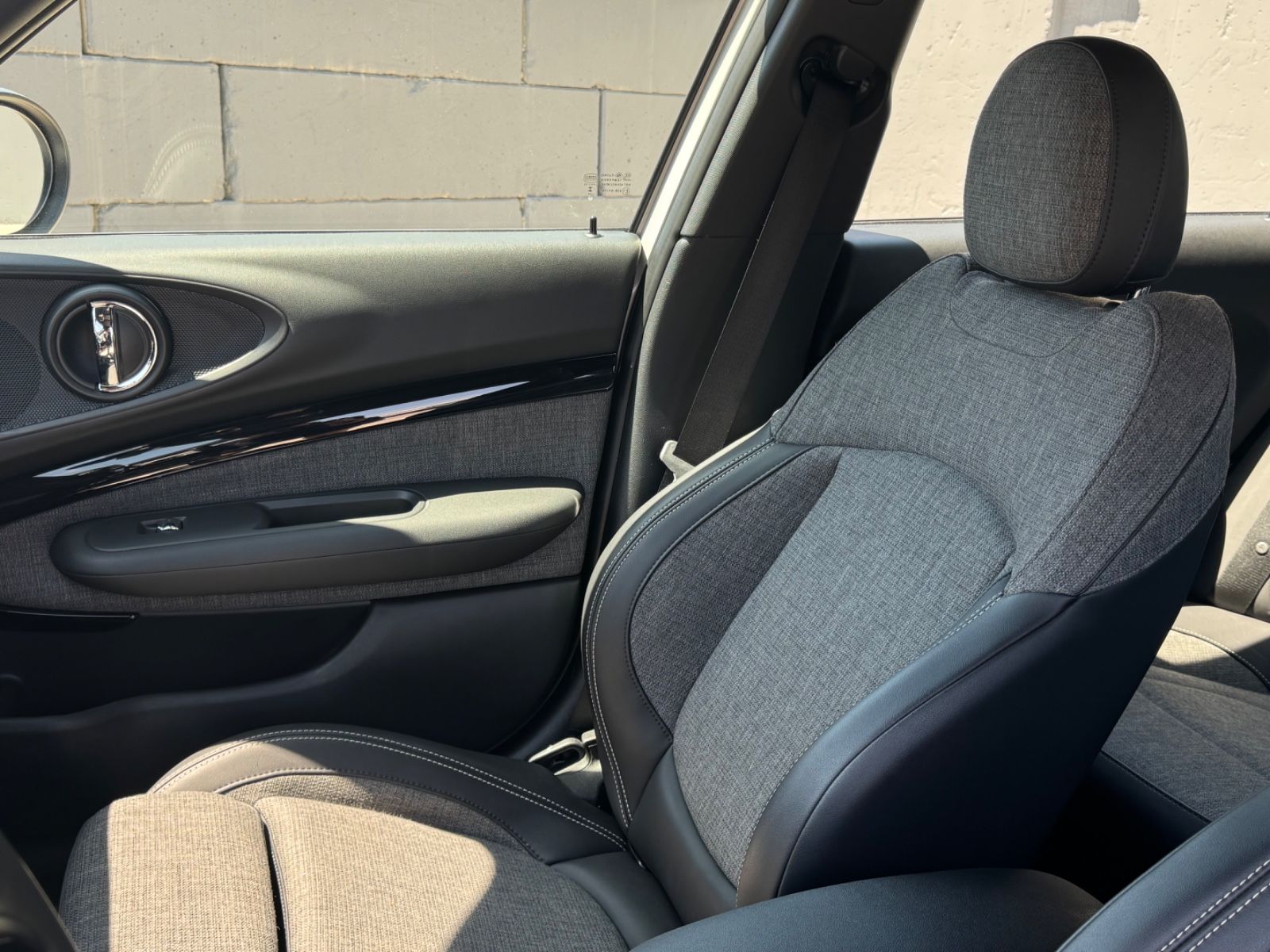 Fahrzeugabbildung MINI Cooper Clubman Classic Trim Klima SHZ PDC CAM