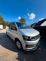 Volkswagen t6 Multivan. 1. Hand!! - Volkswagen T6 Multivan in Kiel