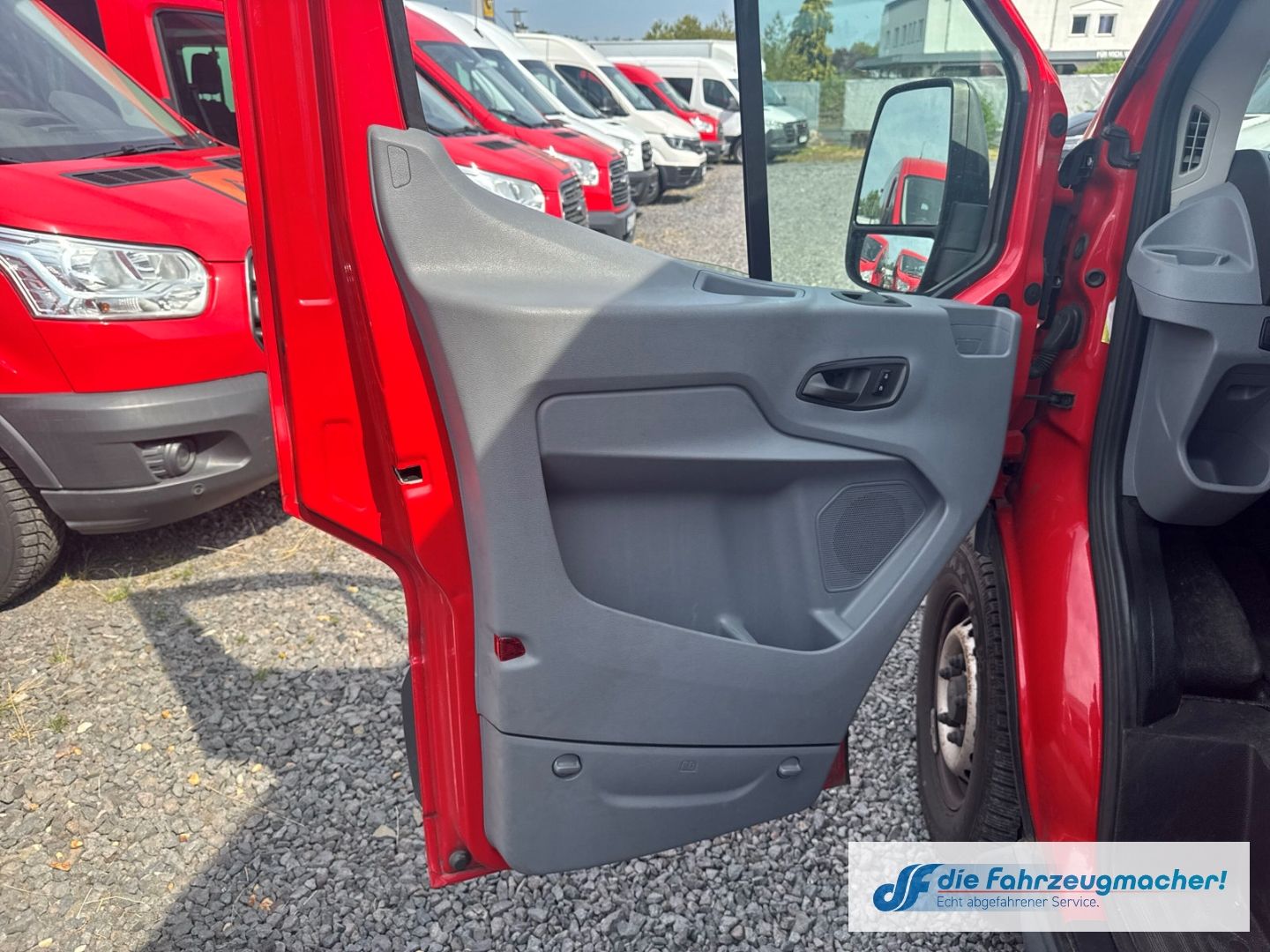 Fahrzeugabbildung Ford Transit Kombi 350 L3 Trend 2.2 TDCi DPF *2339 *K