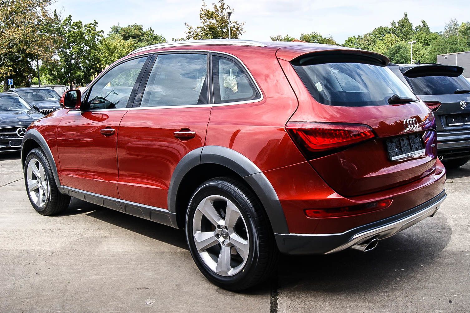 Fahrzeugabbildung Audi Q5 2.0 TFSI quattro Offroad XENON ANHÄNGERKUPPLG