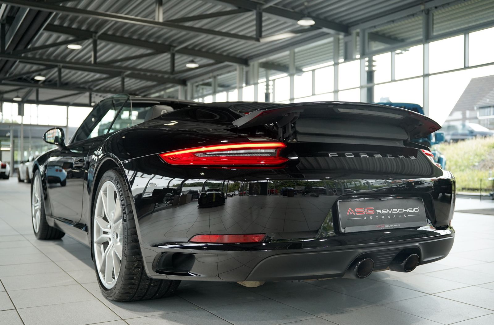 Porsche 991