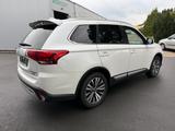 Mitsubishi Outlander Edition+ 2WD *VIELE EXTRAS* HU&AU NEU* - Mitsubishi Outlander in Bielefeld