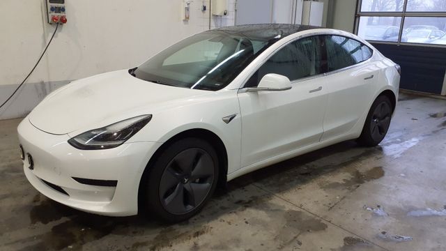 Tesla Model 3 Standard Range Plus 53 kWh A.pilot Pr.In