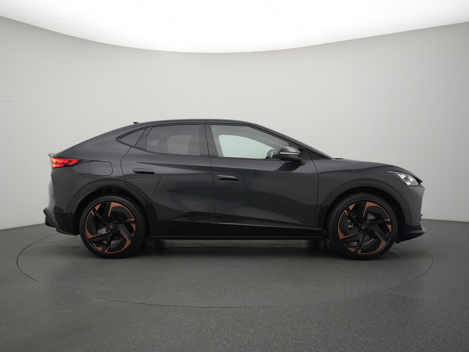 Cupra Tavascan - Bild 3