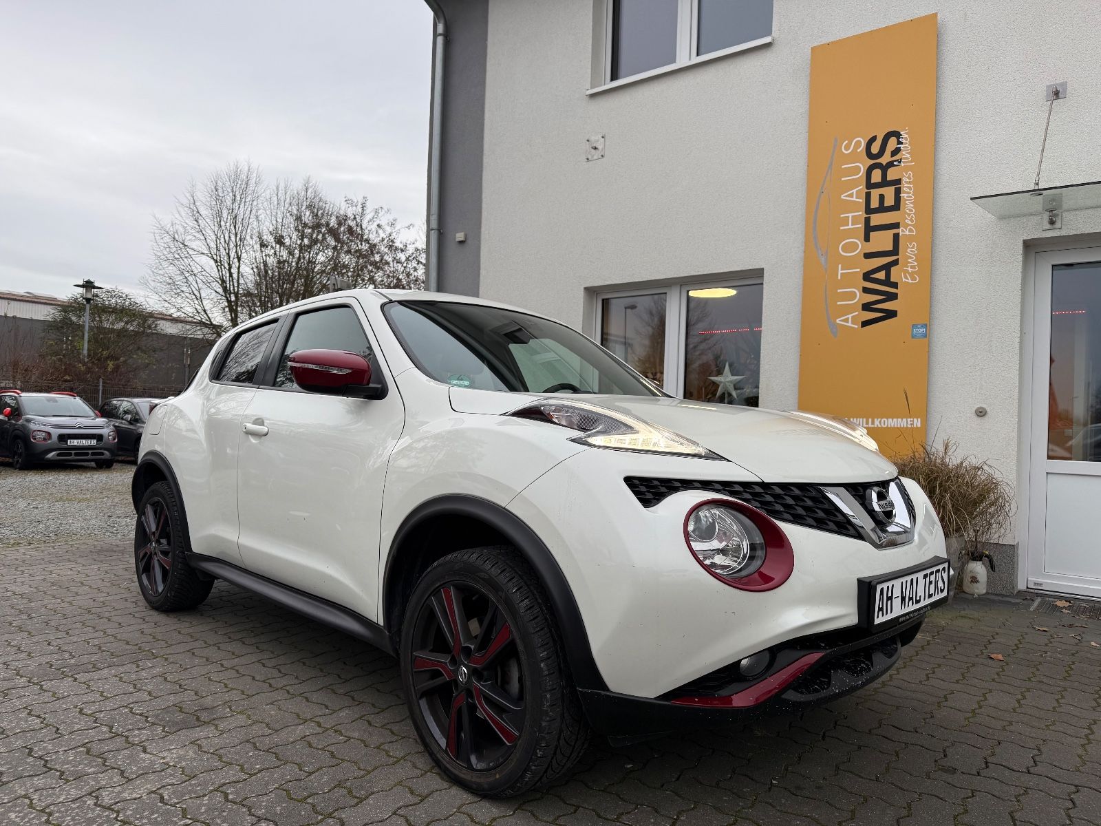 NISSAN Juke