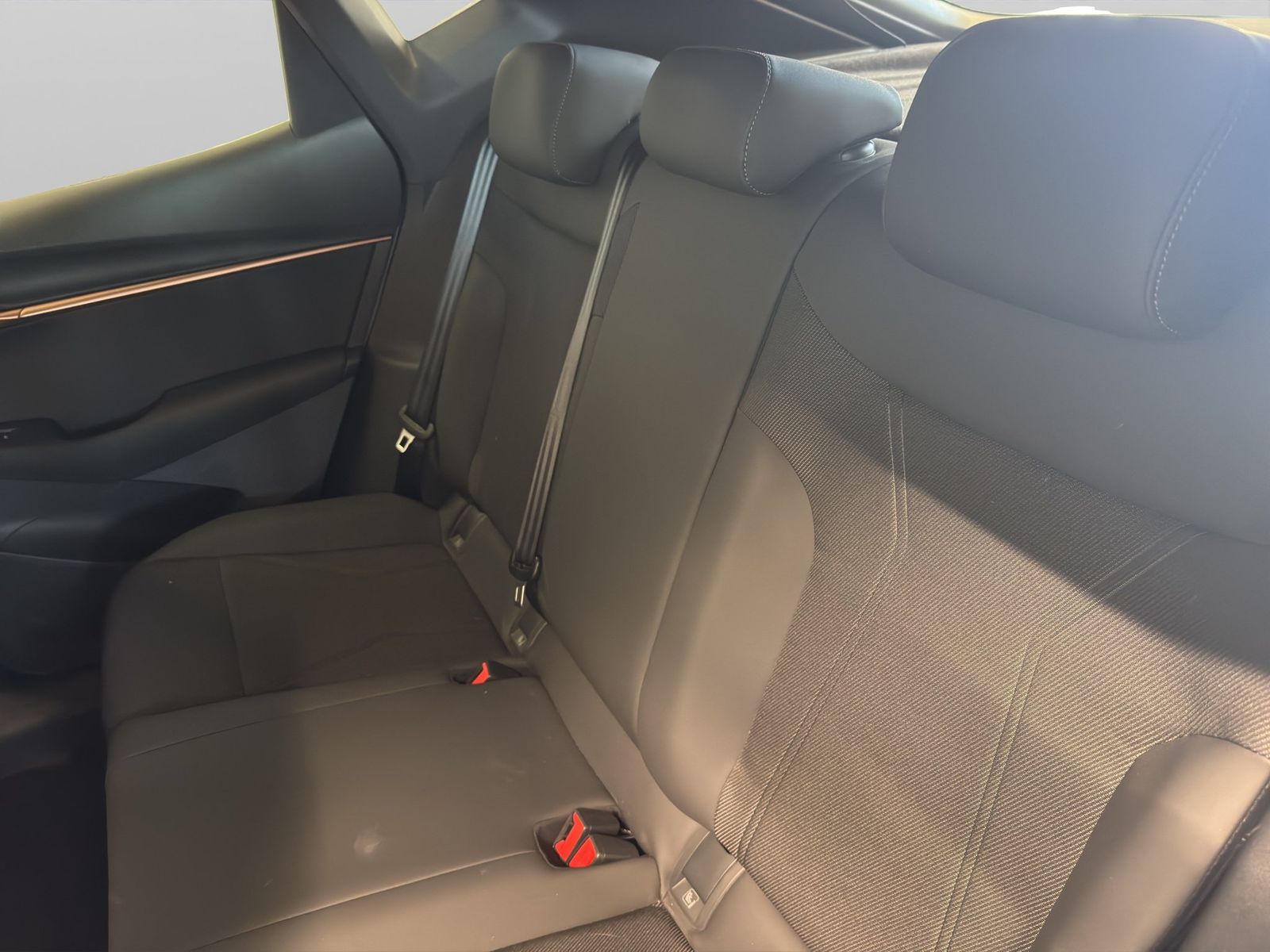 Cupra Tavascan - Bild 14
