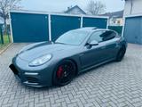 Porsche Panamera 3.0 Gts 300ps Diesel - Porsche Panamera in Bonn