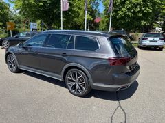 VW Passat Alltrack 200PS  #STH-AHK-H&K-19"-Matrix