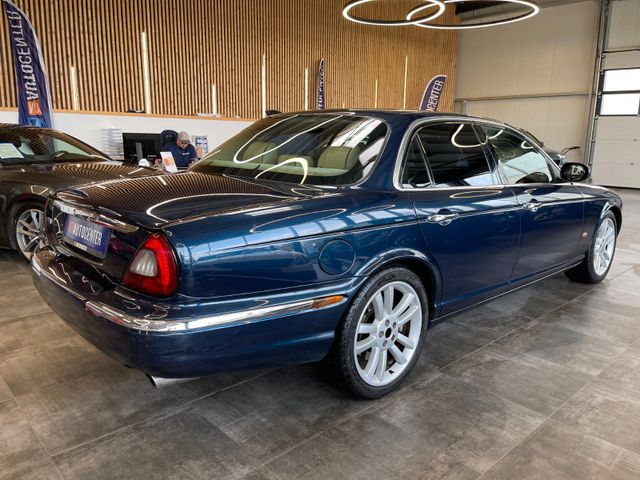 Jaguar XJ 2.7 D XJ6 Sovereign *Klima*Navi*PDC*Bluetooth
