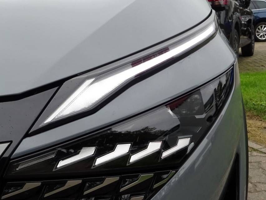 Fahrzeugabbildung Nissan QASHQAI abn.Anhängerkupplung/HeadUp/el.Heckklapp