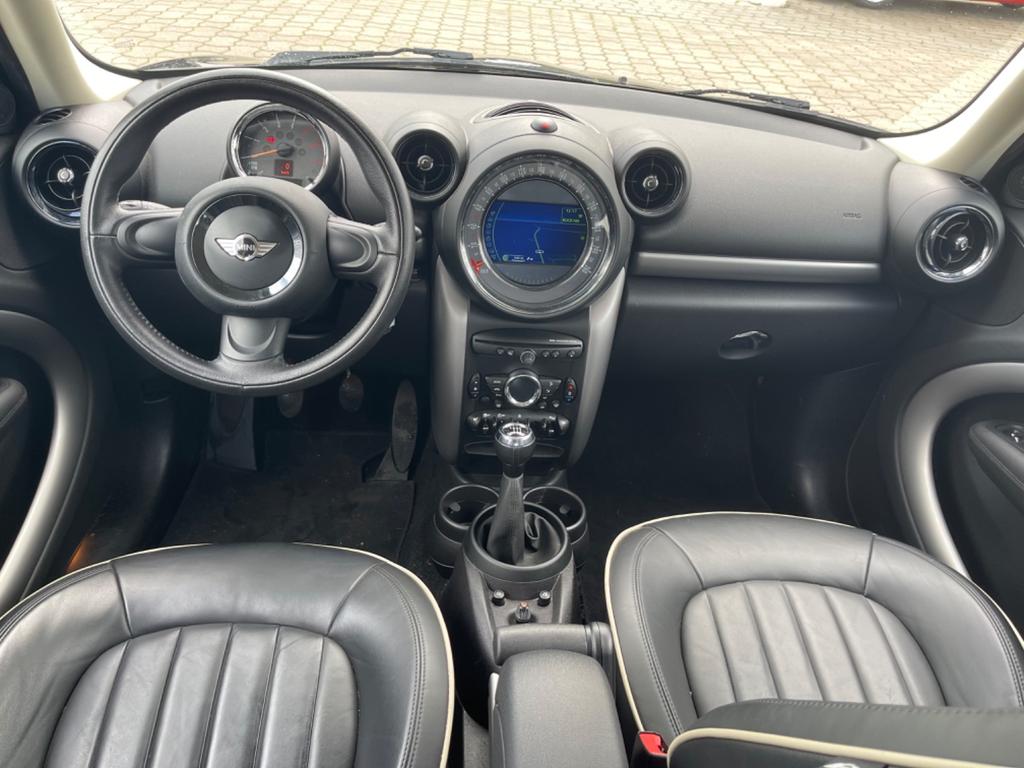 MINI Cooper D Countryman