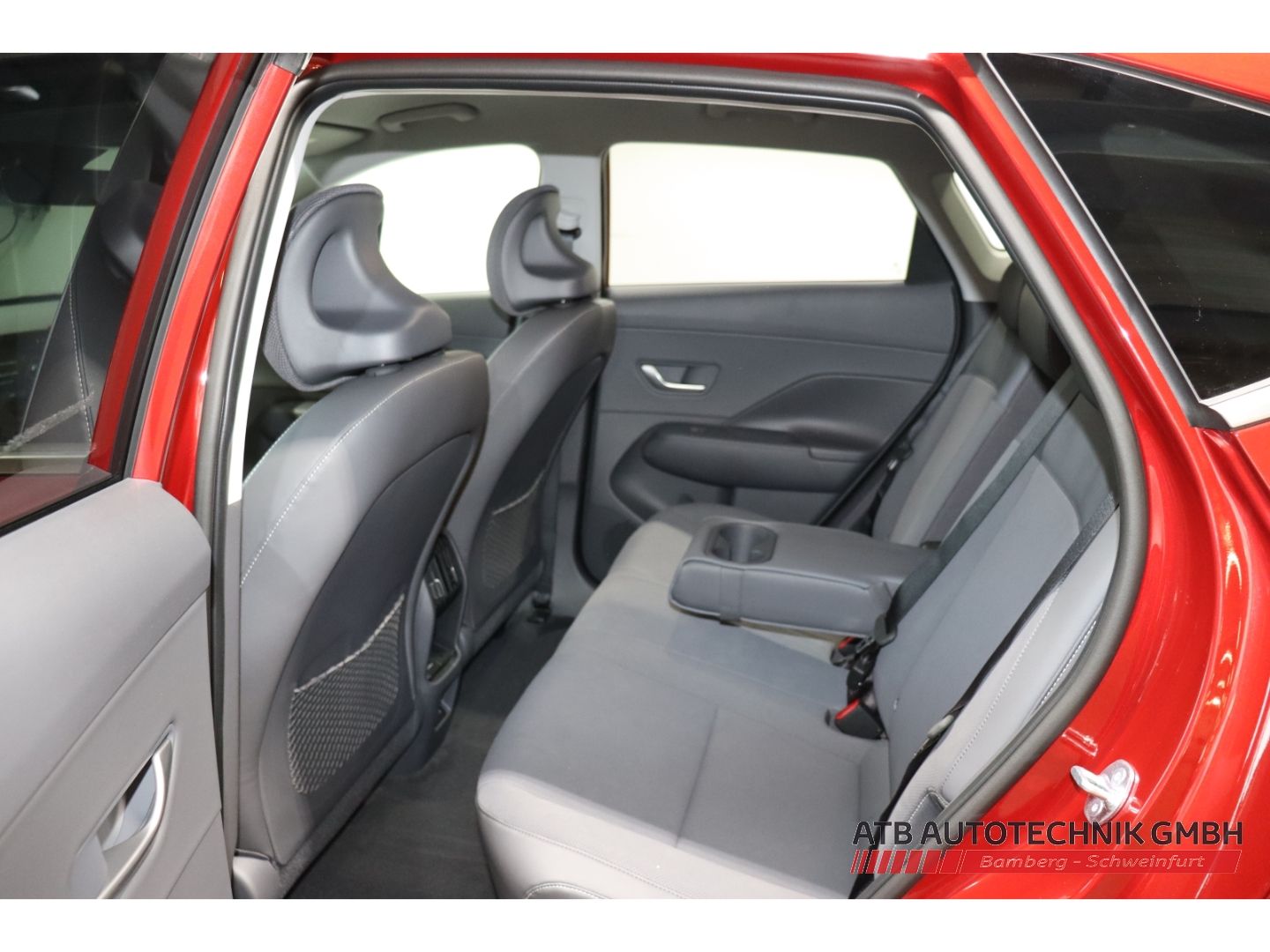 Fahrzeugabbildung Hyundai KONA Elektro MY26 65kWh 204 PS 2WD Prime HUD Nav