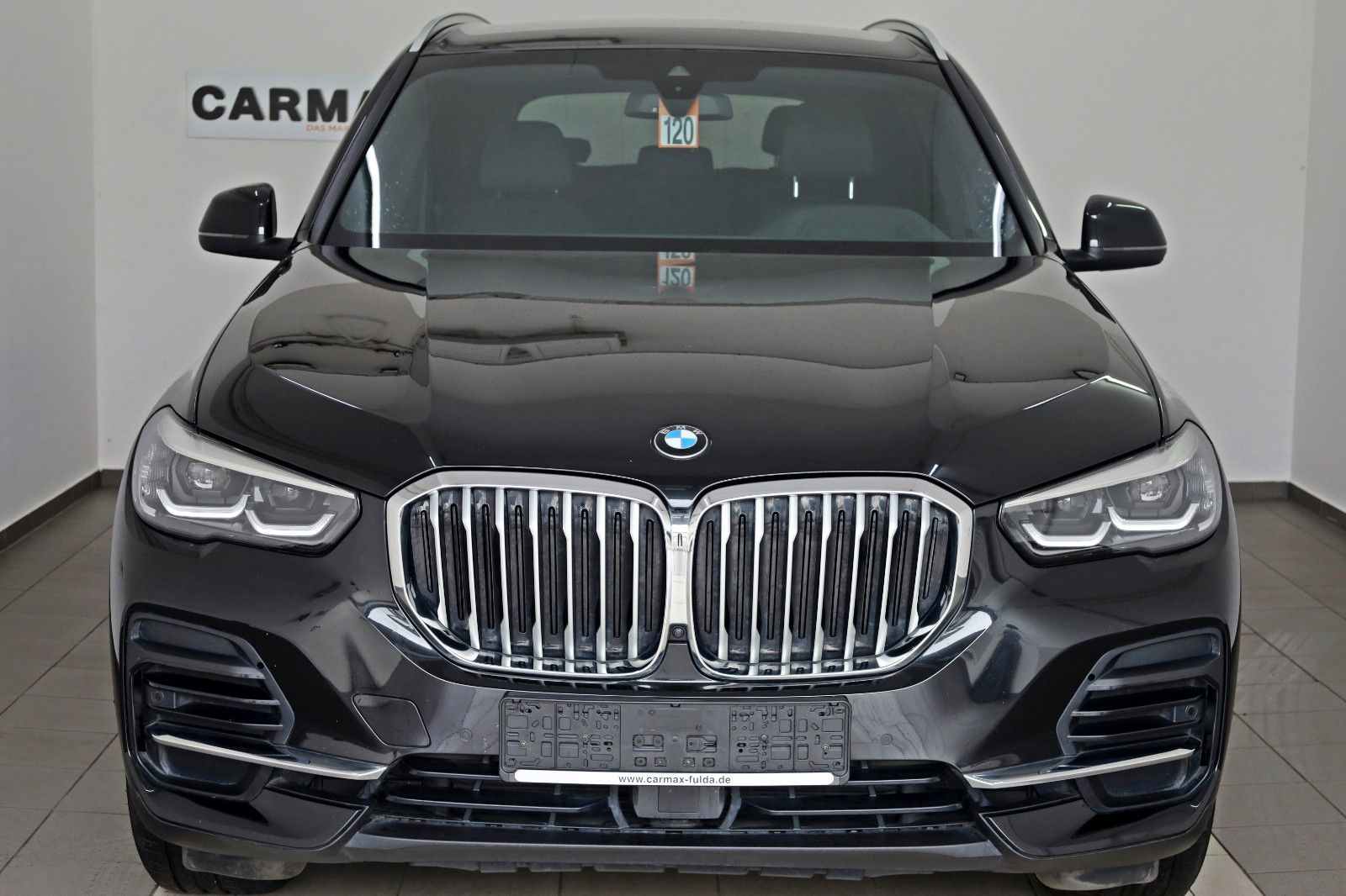 Fahrzeugabbildung BMW X5 xDrive 30d, Leder,Navi,LED,SH,HUD,360Kam.,ACC