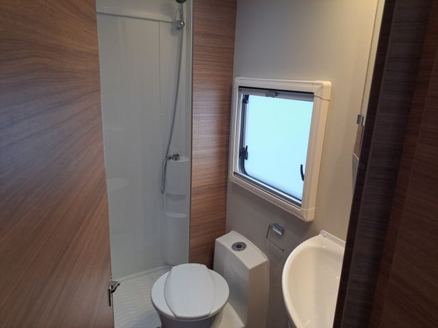 Weinsberg CaraLoft Ford 650 MF Sofort Verfügbar