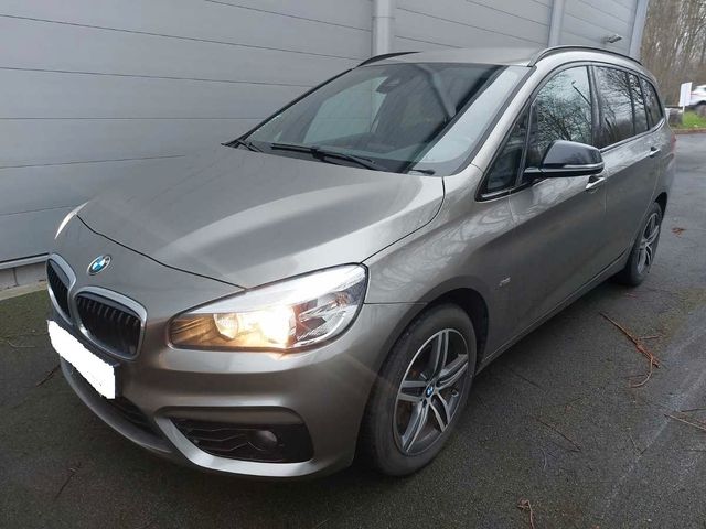 BMW 218 d Gran Tourer Sport Line*7 Sitzer*Navi*PDC*