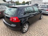 Volkswagen Golf V Lim. Goal 1.6 - Volkswagen Golf aus 2006: 1.6