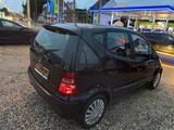 Mercedes-Benz A 140 CLASSIC*TÜV NEU*KLIMA*SEHR SAUBER* - Mercedes-Benz A 140 in Duisburg