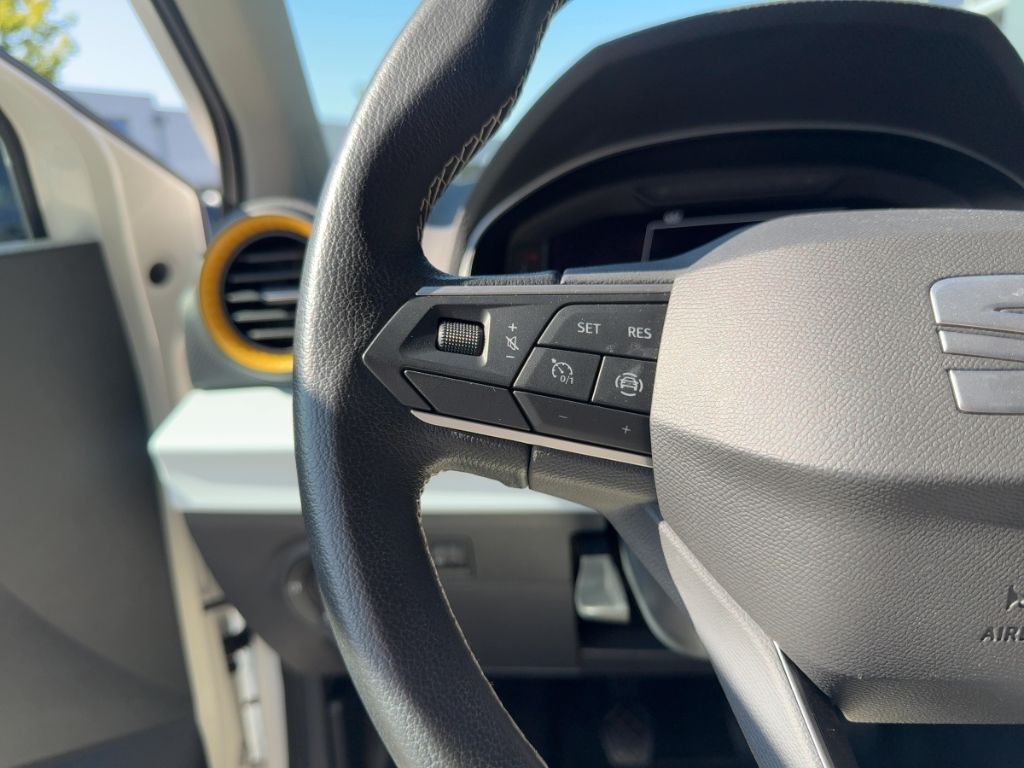Fahrzeugabbildung SEAT Ibiza Road Edition  KLIMA  ALLWETTER