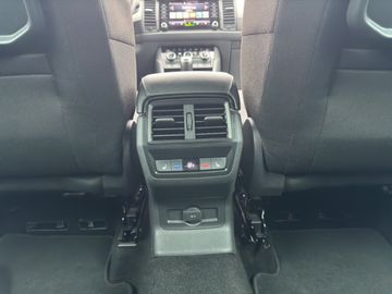 Skoda Kodiaq 1.5 TSI Clever *4XSHZ*AHK*PARKLENK*NAVI*
