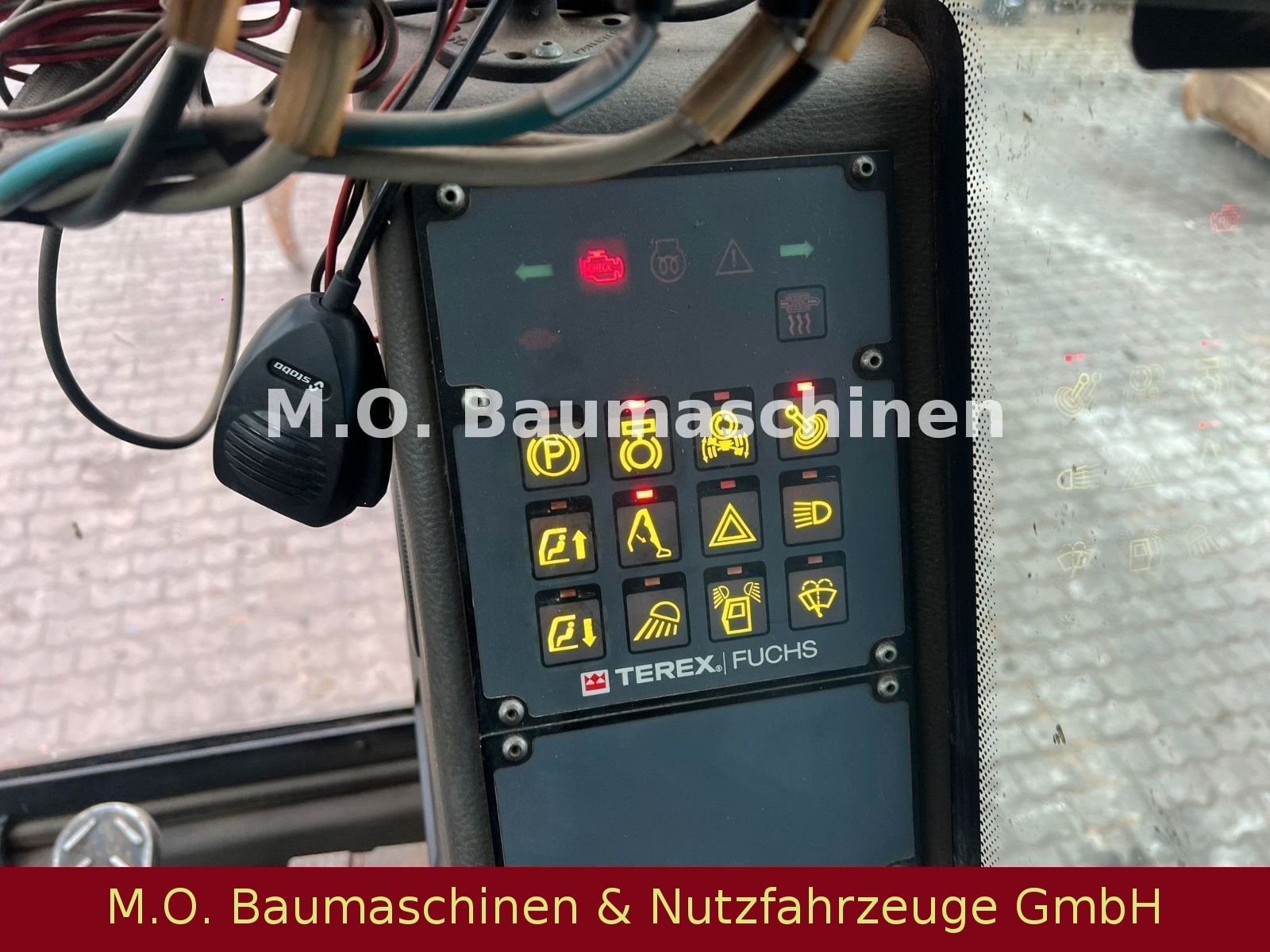 Fahrzeugabbildung Fuchs MHL 340  / AC  /Polypgreifer / ZSA /AC / Hochf.K