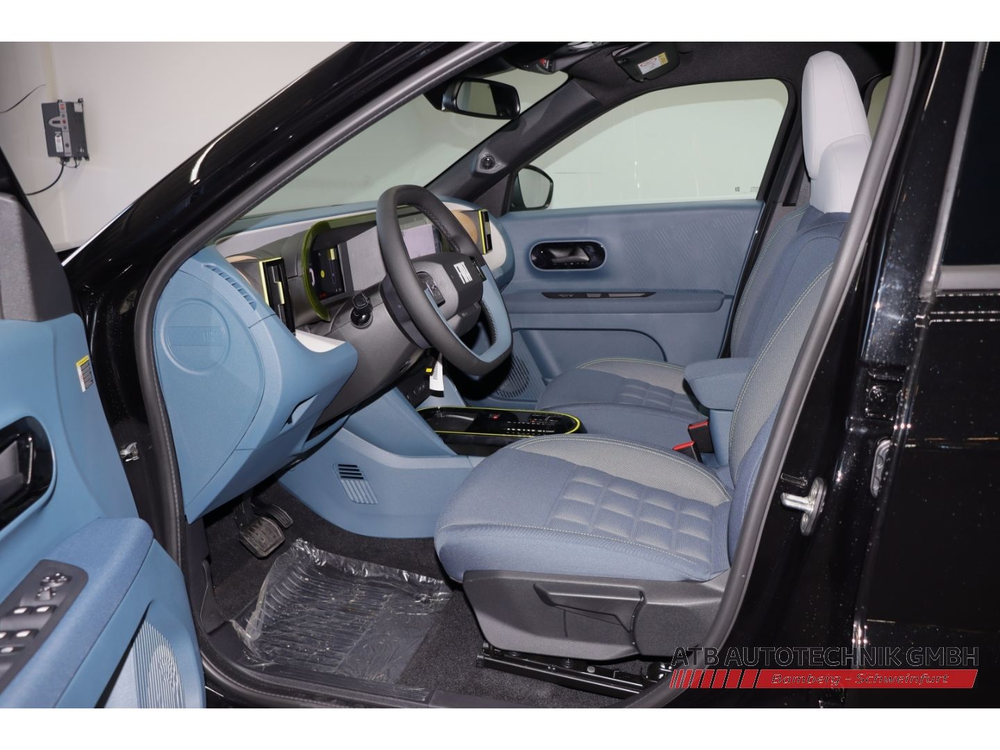 Fahrzeugabbildung Fiat Grande Panda Elektro 44kWh Batterie La Prima Win