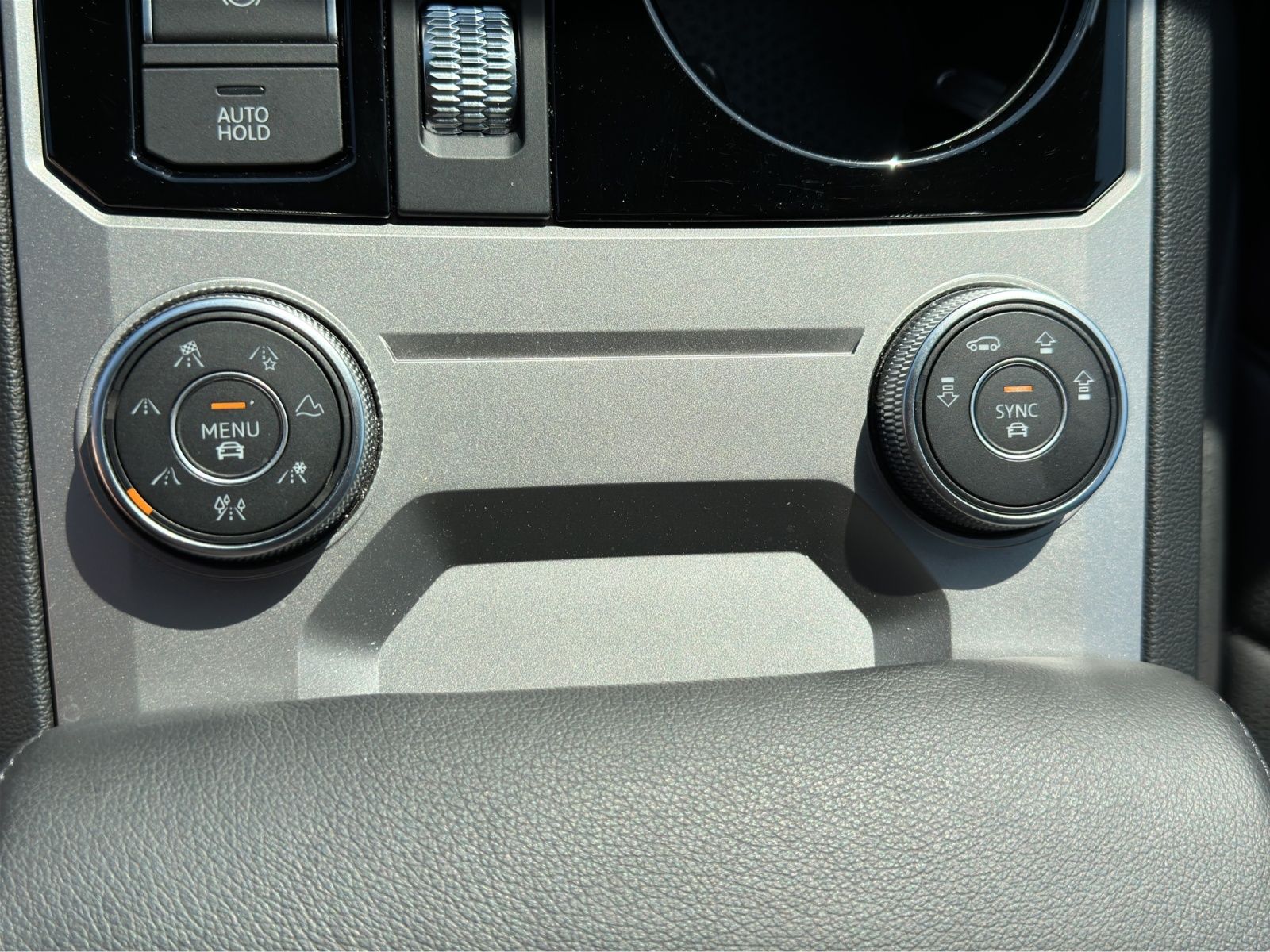Fahrzeugabbildung Volkswagen Touareg Elegance TDI 4M MATRIX Luft AHK Standhzg