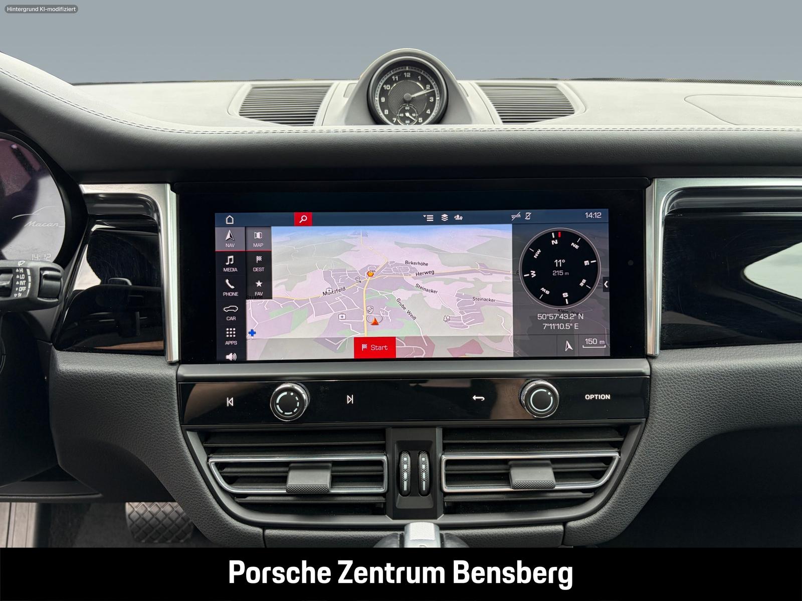 Porsche Macan S