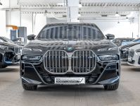 BMW M760 - Vorschau Bild 9