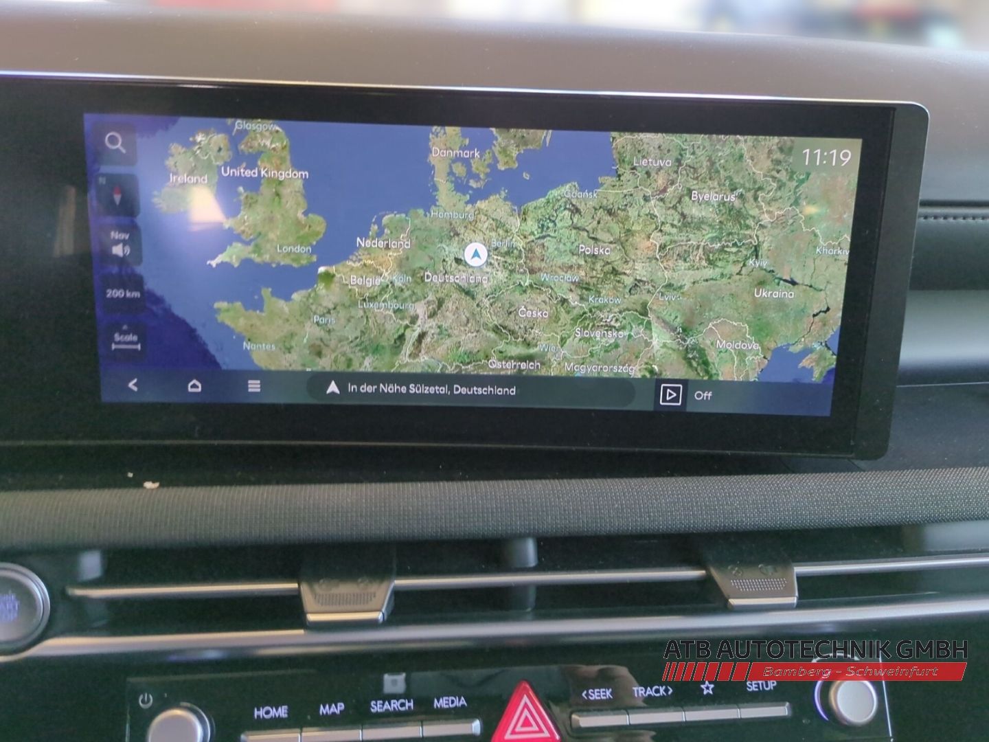 Fahrzeugabbildung Hyundai Tucson Trend 1.6 T-GDi PHEV 6-AT 4WD Navi LED El