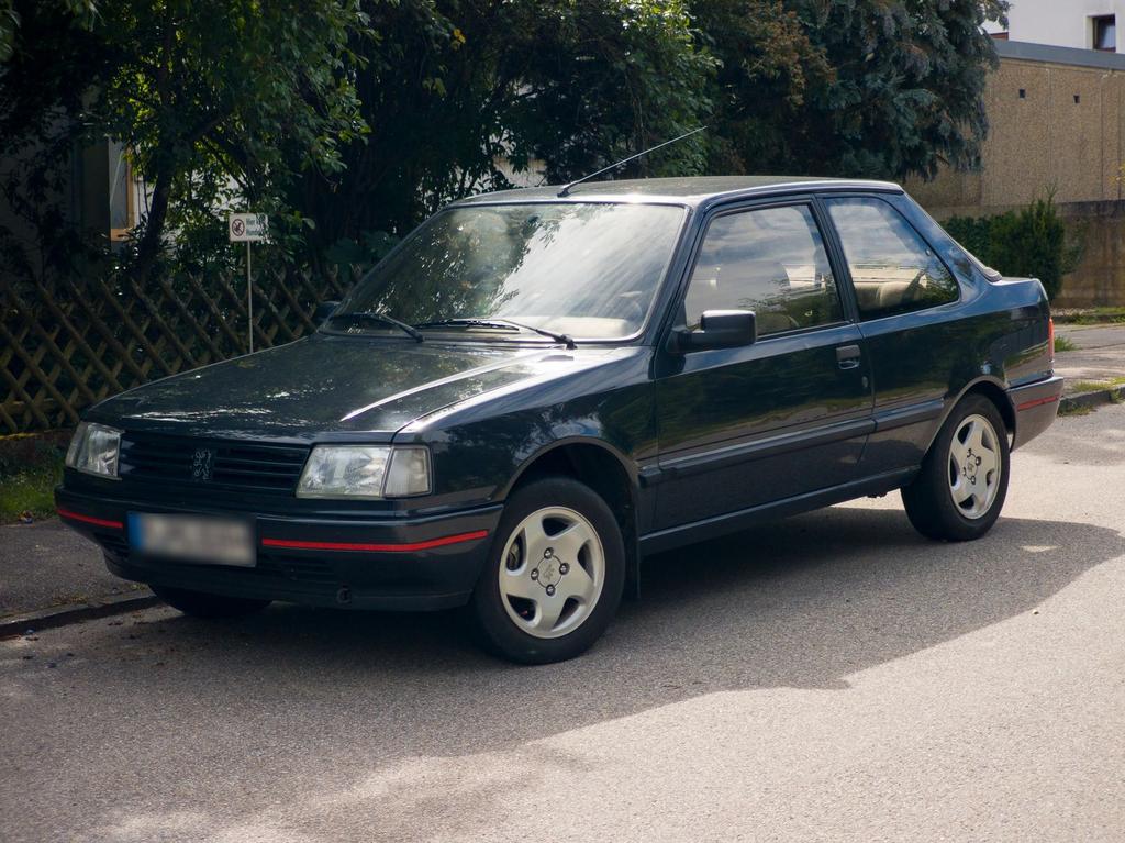 Peugeot 309 Look 2. Hand Oldtimerzulassung...